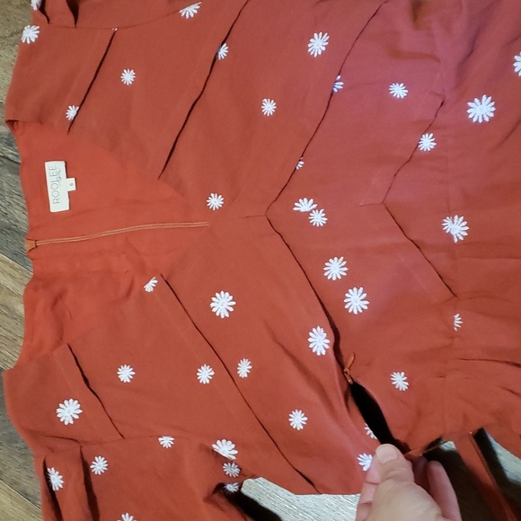 Roolee Mom Nursing Friendly dress - Picture 4 of 6